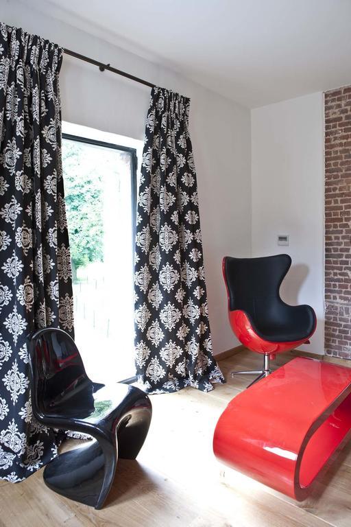 Lozerkasteel Hotell Kruishoutem Rom bilde