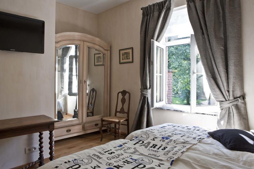 Lozerkasteel Hotell Kruishoutem Rom bilde